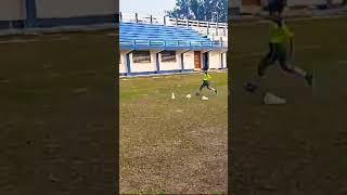 Amazing funny kids football game