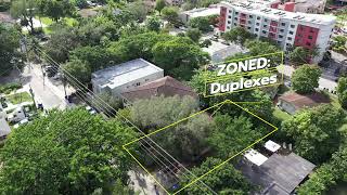 Luxury Townhome Opportunity in Coconut Grove