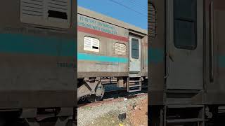 Kamakhya - Anand Bihar Express #short