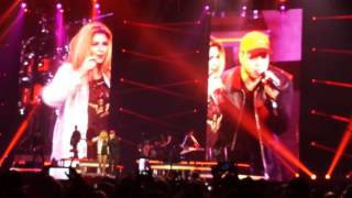 Shania Twain & Gavin Degraw - "Party For Two" ( Louisville, KY) - 2015