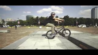 AveBmx: China Trip