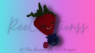 Berries that won’t stop getting smaller 😱! #Shorts #NestingDoll #Crochet #Amigurumi #Berries #diy