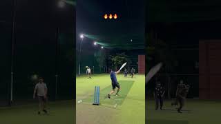 Fast bowling and building pressure🔥 #cricket #cricketshorts #fastbowling #batting #viral