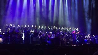 Hans Zimmer in der Stadthalle Wien Die Geschichte um das Attentat in Colorado Aurora