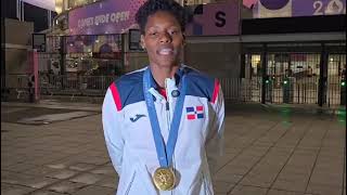 #Marileidy Paulino la medallista de Oro regresó al país ganadora de los 400 metros