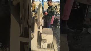 पेवर ब्लॉक कैसे बनाते हैं । टाइल्स बनाने की मशीन। #paver #paverblockmakingmachine ##