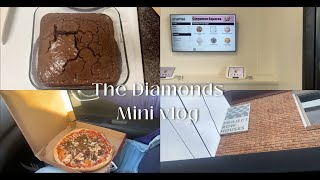 Mini Vlog: Baking and Saturday Date Day ft Project Row Houses, Crumbl Cookies, & Mod Pizza