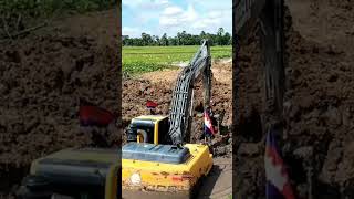 👆 Excavator Matador Shantui Stuck In Deep Mud Part 38