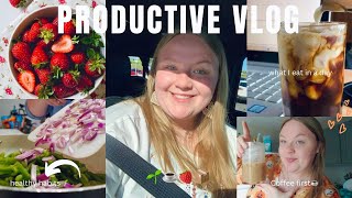 PRODUCTIVE VLOG🌱: staying on track while moving, healthy eating🍓🥑☕️, I’m almost done packing📦😯 + etc