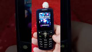 Ретро телефон Samsung SGH-E200 (2007)