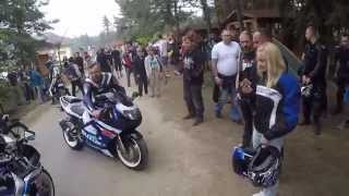 Zlot motocyklowy Radawa 2015 Wyjazd palenie gumy