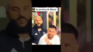 Guardian de Messi lo cuida AL EXTREMO