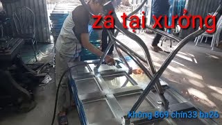 Đây là cách người thợ hàn thành cái bàn inox