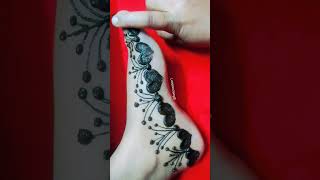 Amazing leg Mehndi reverse।। latest leg mehndi design।। beginners leg mehndi