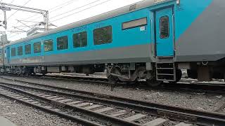 SHATABDI EXPRESS VISTADOME COACH TRAIN !! INDIAN RAILWAYS