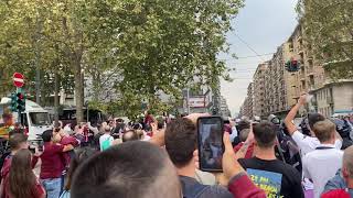 Il pullman del Torino arriva allo stadio prima del derby