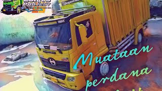 Muatan perdana truk rc hino