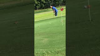 20 minutes of chipping and this is my closest shot #golf #golftips #golfswing #golfcourse