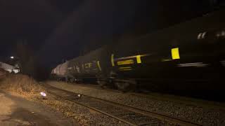 CSX 140 CW44AC (YN2) leads CSX M404 with a SUPER FRIENDLY CREW through Piscataway,NJ!