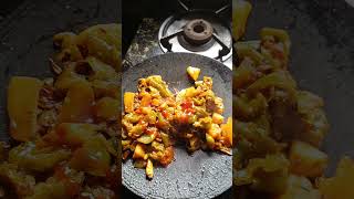 fried Aloo shimla mirch recipe | spicy and tasty #asmr #cook #cooking #food #ytshorts #shorts