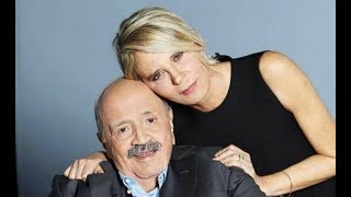 “Con Maurizio va così”  Maria De Filippi e il sesso, la rivelazione senza peli sulla lingua