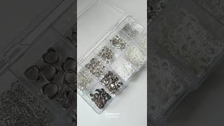 ⋆.˚organize beads w/me part.2 ࣪˖ ִֶָ #beadedaccessories #beadedjewelry #coquette #smallbusiness