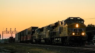 1080p HD: Evening Rush Hour Railfanning at Elmhurst IL. 9/25/13