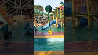 Waterboom Lembah Hijau #videoshorts #pariwisata @oktetrisne