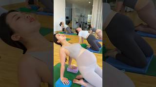 YOGA FOR PREAGNANT WOMAN 🩺||#health #pregnancy #yoga #womanfitness #ytshorts