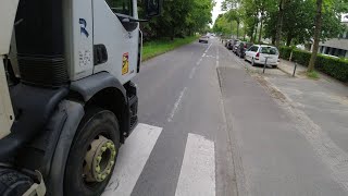 Rennes Métropole: rasage, queue de poisson et arrêt sur la bande cyclable