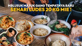 MIE AYAM PAK SLAMET UNY ANDALAN MAHASISWA ! TEMPATNYA JADI SEKEREN INI !