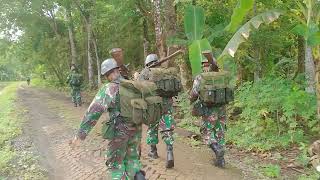 membina fisik prajurit TNI.