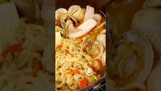 fresh seafoods noodles #shorts