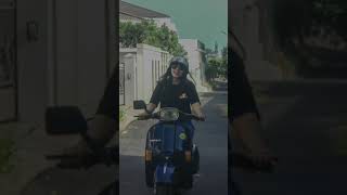 Story WhatsApp Vespa cewek cantik