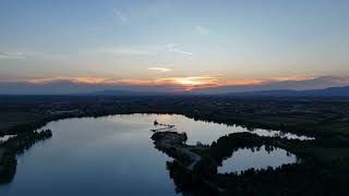 SUNSET OVER LAKE - NIGHT SKY - SOOTHING, RELAXING SOUNDS