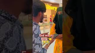 prankster لڑکے کی بینڈ بجا دی اس نے تو کمال کر دیا،🤣😂🙊👍#prank #funny #trending #trendingshorts #fyp