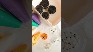 Homemade Halloween DIY Cupcake Kit | That's Lia #halloween2022 #halloweentreats