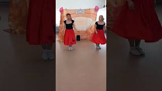 Chantilly Lace: Swell Party #carehomes #nursinghomes  #musical #theatre