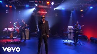 Taio Cruz - Higher (AOL Sessions)