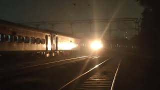 12622 || Tamil Nadu express ||  skip || 11077 || Jhelum express || at tilak bridge railway station