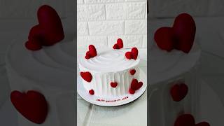 #shorts #heartcake #surprisecake