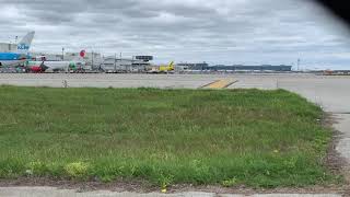 Southwest 737 Landing at Houston Intercontinental