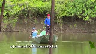 Pesca com iscas artificiais de tucunarés gigantes por Johnny Hoffman