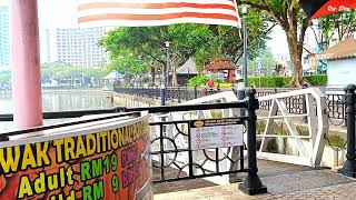 Jalan-Jalan Di Kuching Waterfront