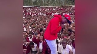 TIPSY GEE CRAZY PERFORMANCE IN SIRONGA GIRLS HIGH SCHOOL 🔥🔥