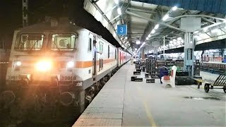 (02356) Archana SF Festival Special (Jammu Tawi - Patna Junction) Departure From Ludhiana Junction.!