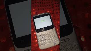 Ретро телефон HTC ChaCha (2011)