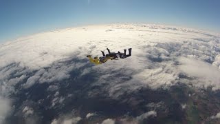 SCREW GRAVITY - Accelerated Freefall from 13.100 feet (4.000 meters) - AFF lvl 1 - HD