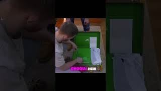 Michou DÉCOUVRE une XBOX GUCCI !! 😱 #funny #viral #funnyvideo #foryou #happy #stream #trending #fyp