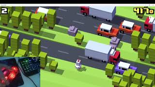 Trying diffrent Minecraft click-methodes in Crossy Road